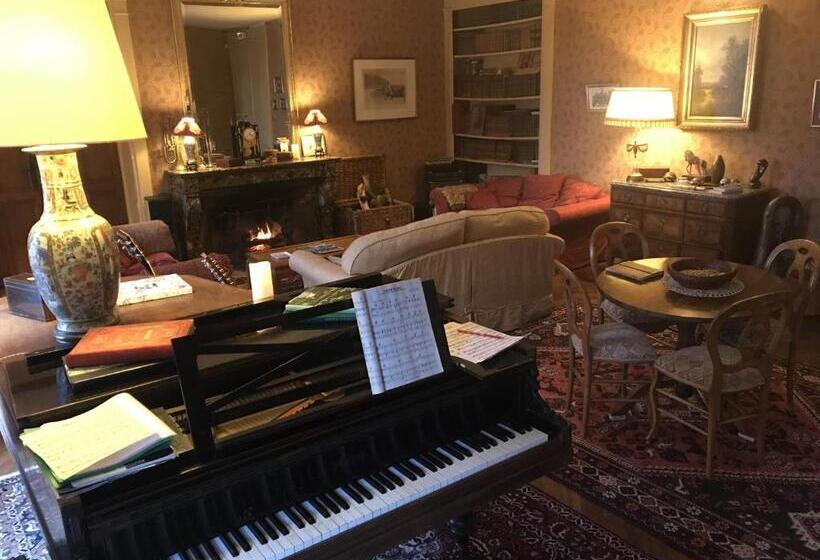 Bed And Breakfast   Château Du Vau