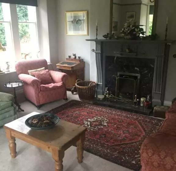 Aamiaismajoitus (B&B) Braeside