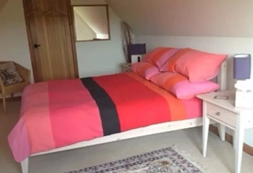 Bed and Breakfast Canterra Cottage