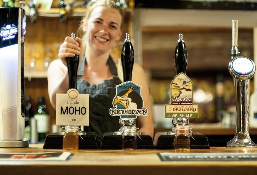 住宿加早餐  The Nag's Head Inn