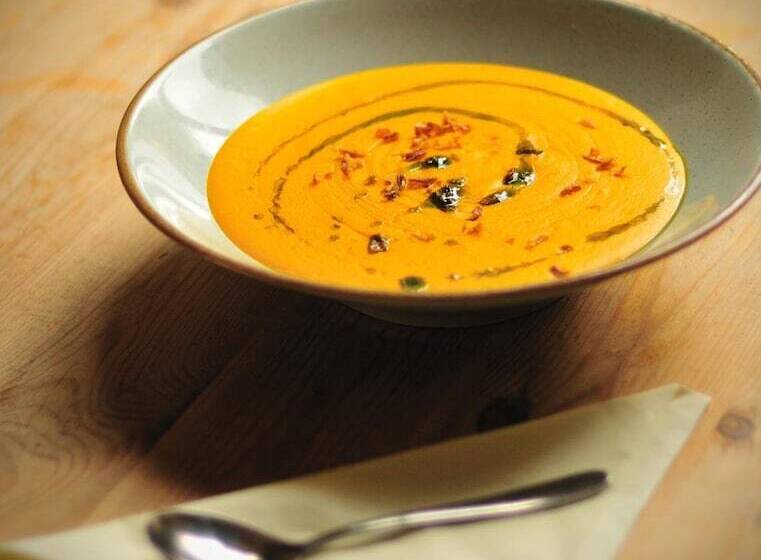 住宿加早餐  The Nag's Head Inn