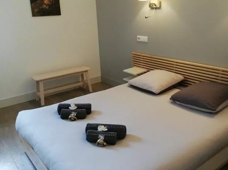 Hotelli Auberge Des Isards