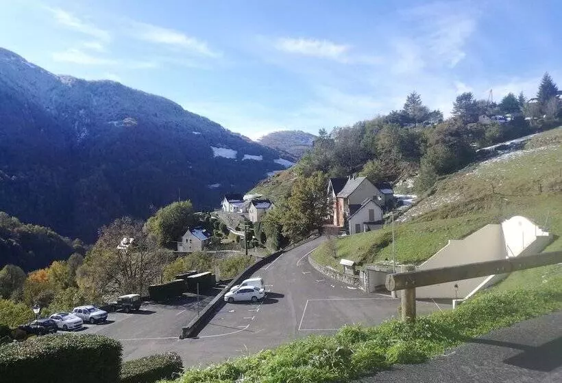 Hotelli Auberge Des Isards