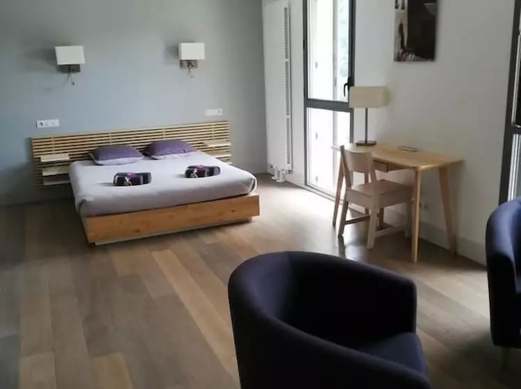 Hotelli Auberge Des Isards