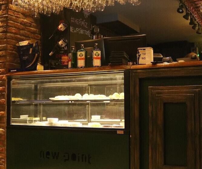 فندق New Point