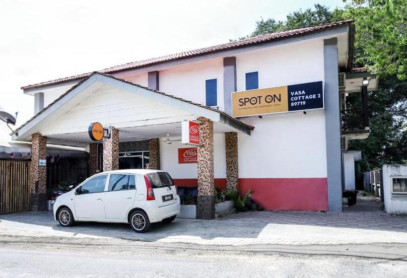 בית מלון כפרי Spot On 89719 Vasa Cottage 2