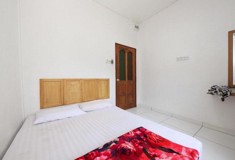 בית מלון כפרי Spot On 89719 Vasa Cottage 2