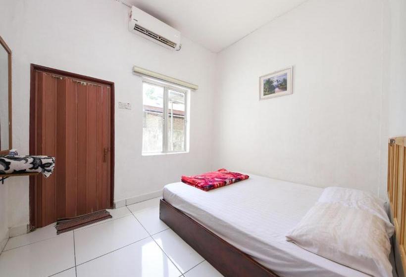 בית מלון כפרי Spot On 89719 Vasa Cottage 2