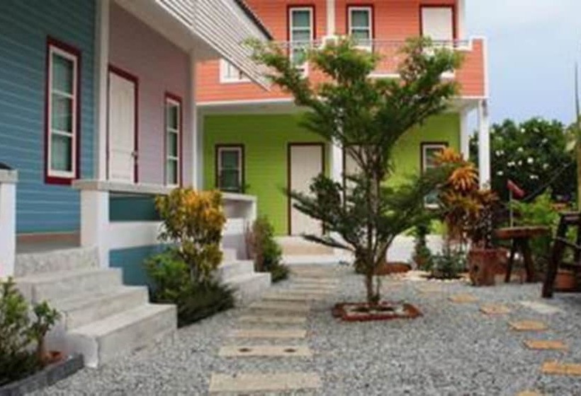 호텔 Puangpayom Resort