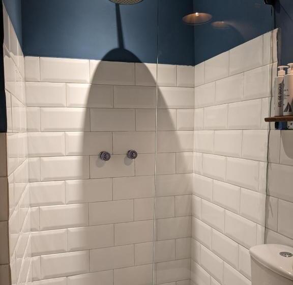 La Veranda Hotel & Restaurant