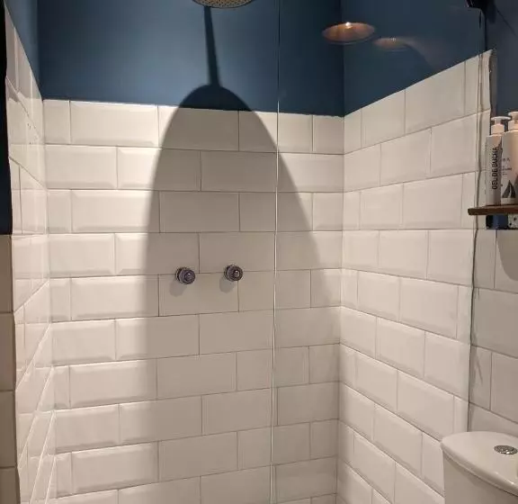 La Veranda Hotel & Restaurant