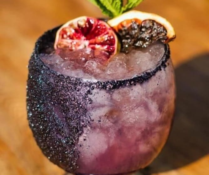 La Veranda Hotel & Restaurant