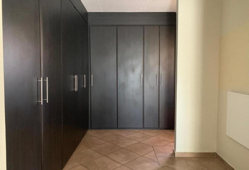 ペンション Malu Guest House