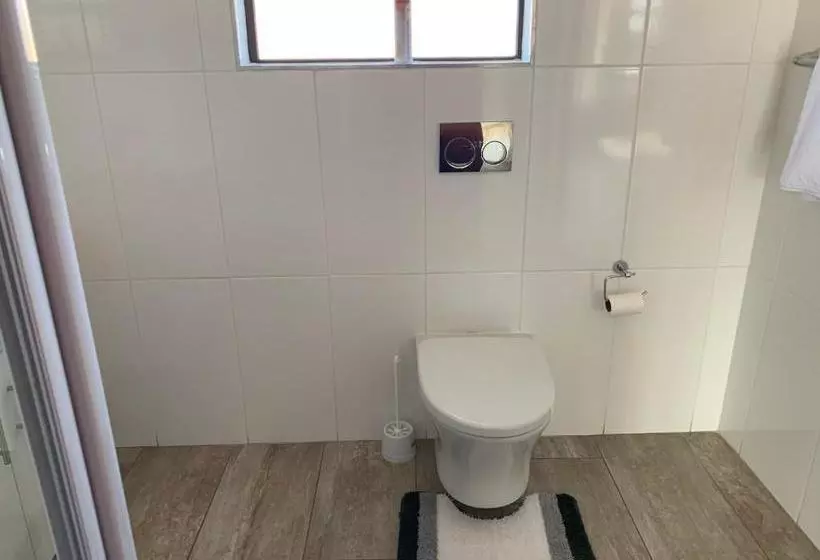 Majatalo Malu Guest House