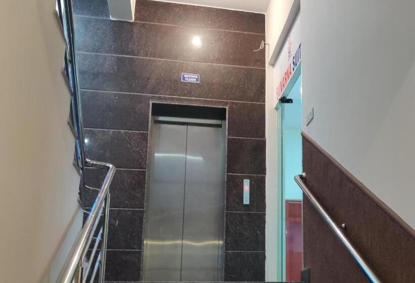 Hotel Suvarna Suits