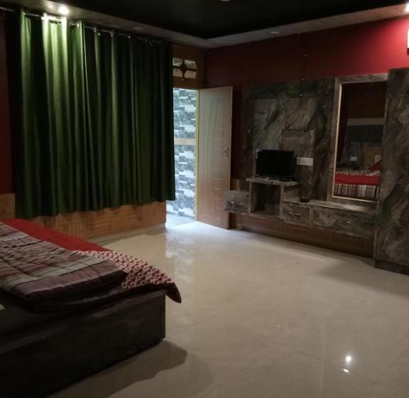 Pension Moksha Guest House