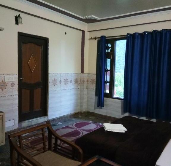 Pension Moksha Guest House