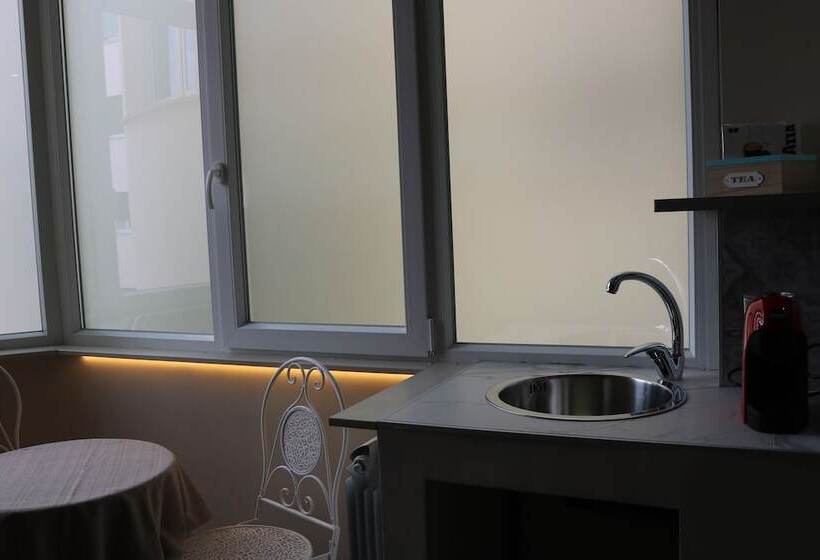 تختخواب و صبحانه Pvrooms