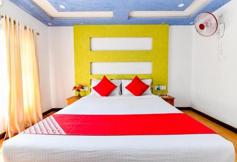 בית מלון כפרי Oyo 28075 Relax In Kerala 3 Bhk