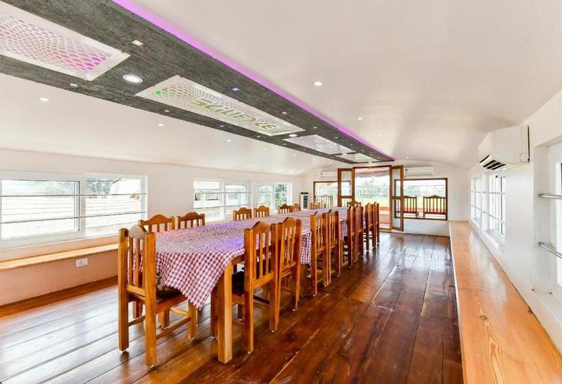 בית מלון כפרי Oyo 28075 Relax In Kerala 3 Bhk