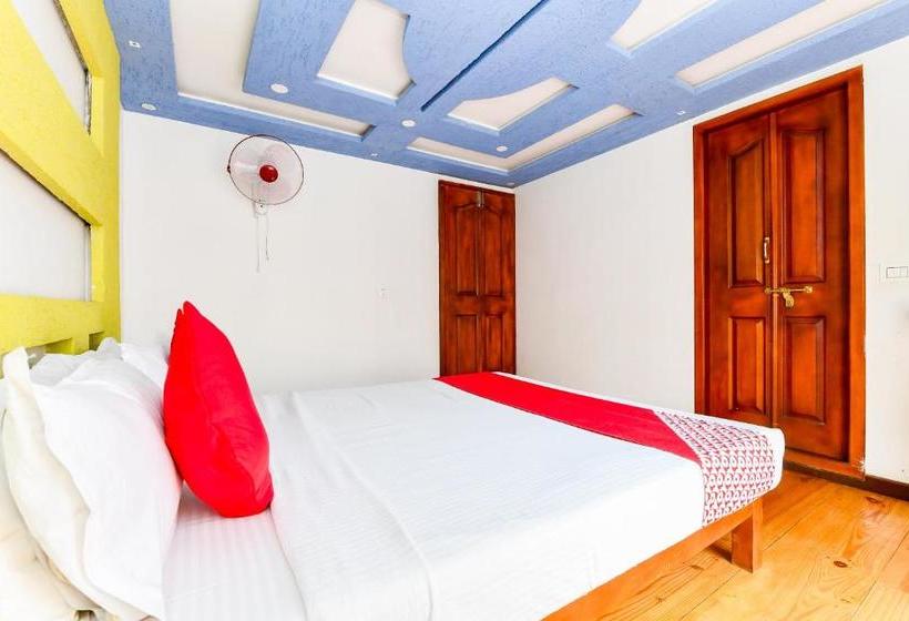 בית מלון כפרי Oyo 28075 Relax In Kerala 3 Bhk