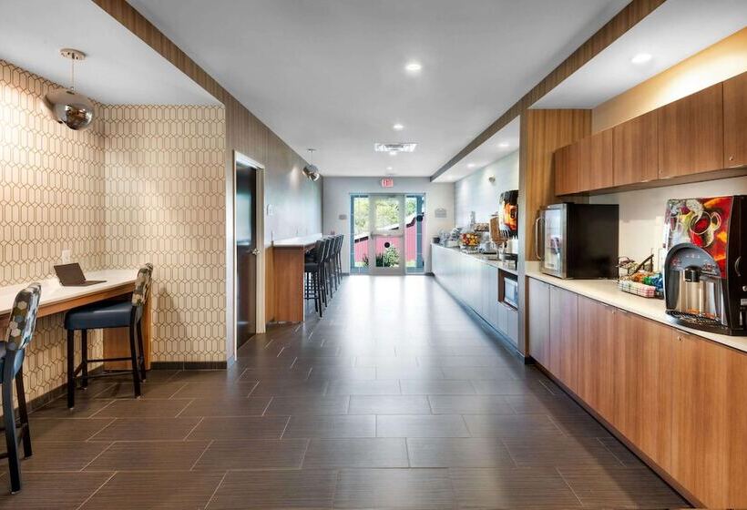 Microtel Inn & Suites By Wyndham Warsaw