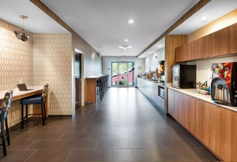 Microtel Inn & Suites By Wyndham Warsaw