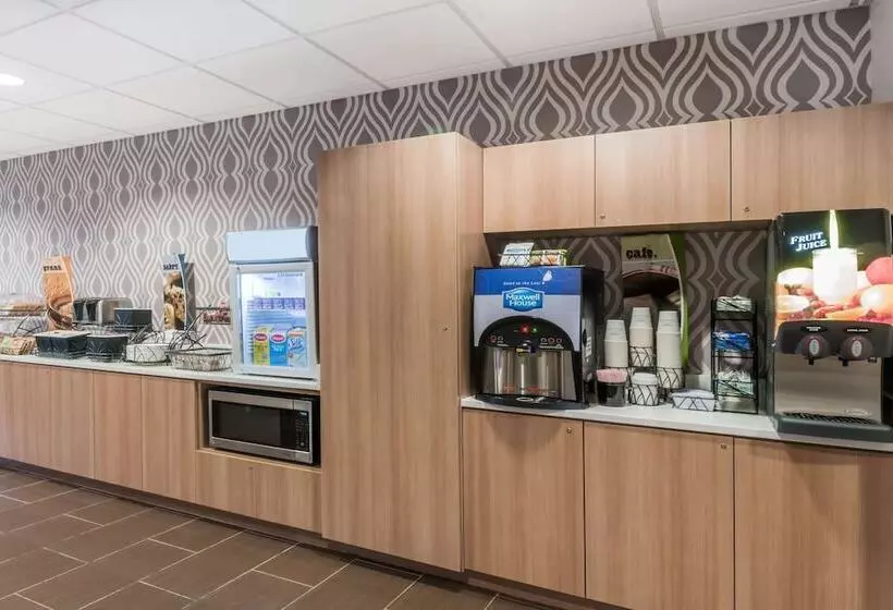 Microtel Inn & Suites By Wyndham Warsaw