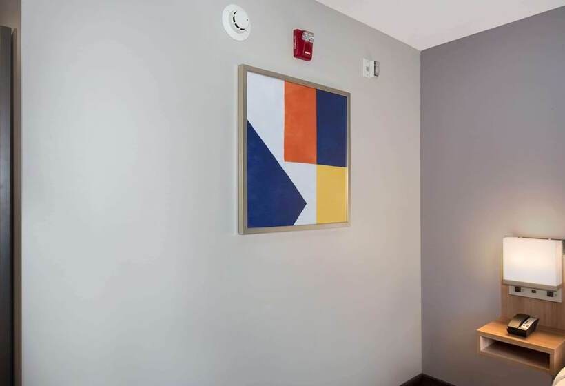 Microtel Inn & Suites By Wyndham Warsaw