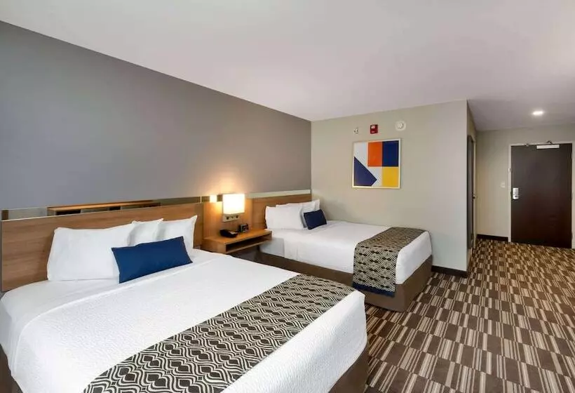 Microtel Inn & Suites By Wyndham Warsaw