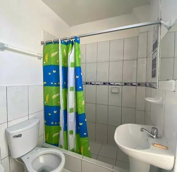 پانسیون Hostal Hogar 3 Estrellas   Chepén