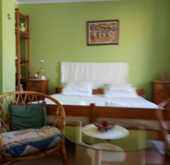 پانسیون Hostel Bata