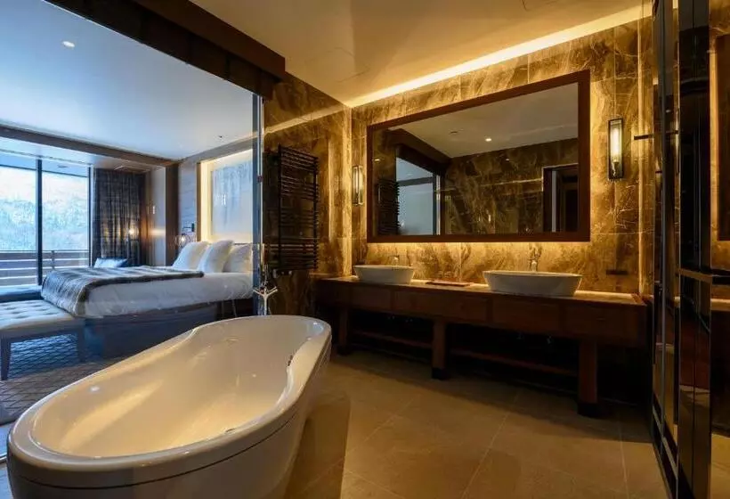 Yu Kiroro, Ski In Ski Out Luxury Residences