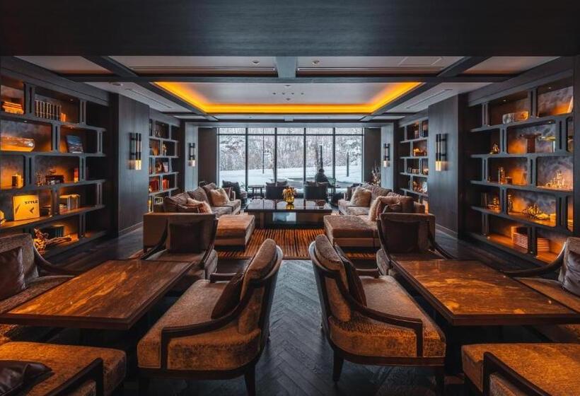 Yu Kiroro, Ski In Ski Out Luxury Residences