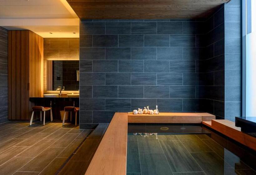 Yu Kiroro, Ski In Ski Out Luxury Residences