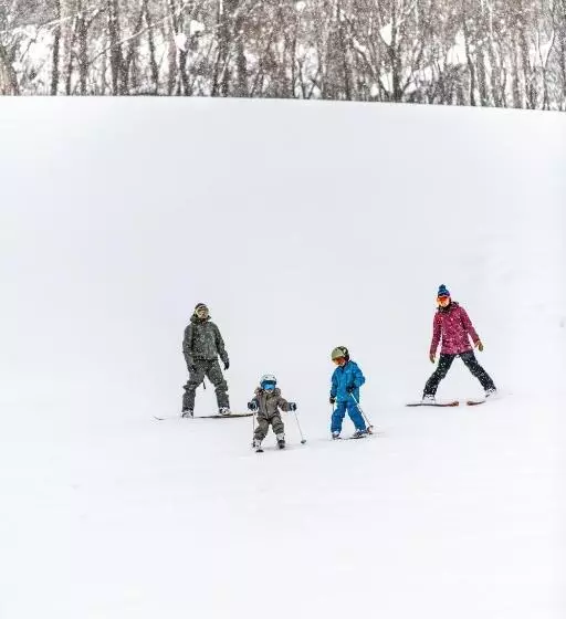 Yu Kiroro, Ski In Ski Out Luxury Residences