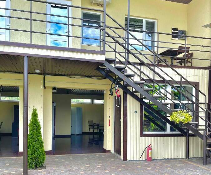 Ostello Gostinyi Dvorik Nikol