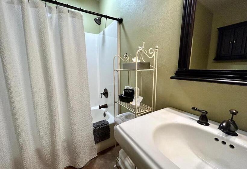 הוסטל Mt Gardner Inn