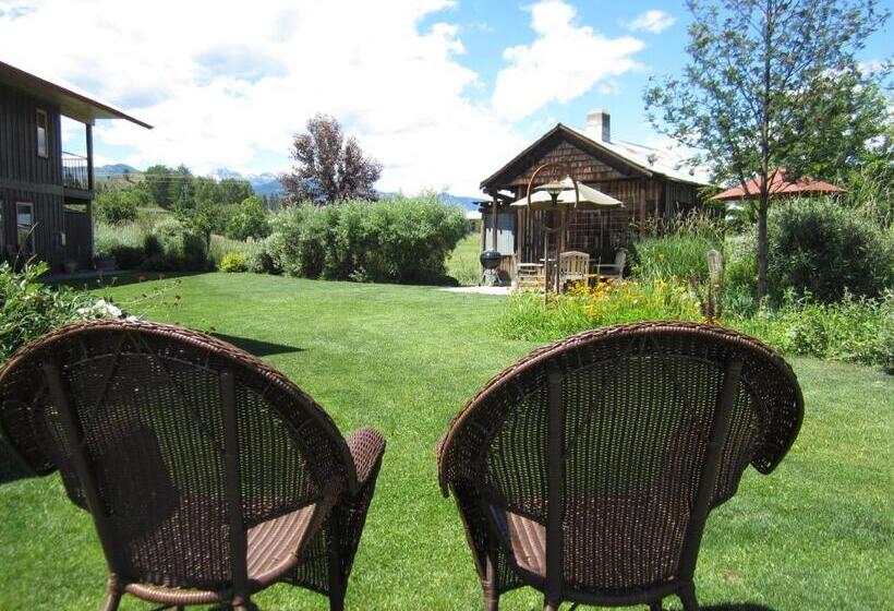 הוסטל Mt Gardner Inn