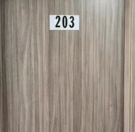 هاستل Summer Breeze