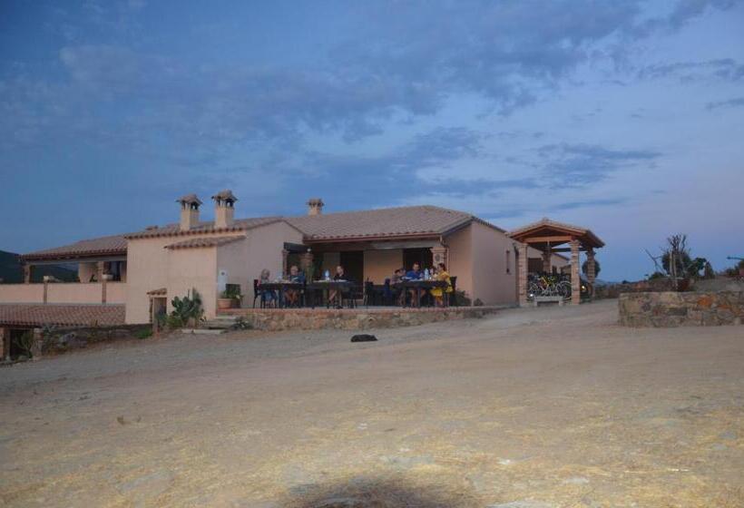 فندق Agriturismo Costa Verde