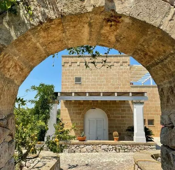 ホテル Agriturismo Masseria Alcorico