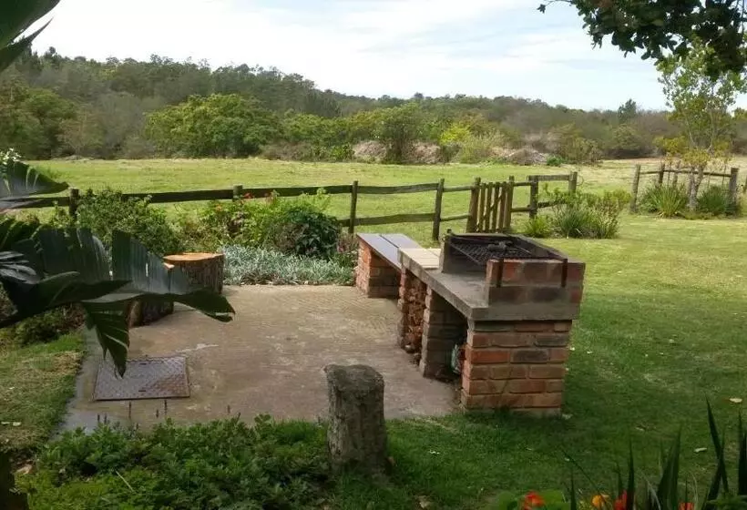 ホテル Four Fields Farm