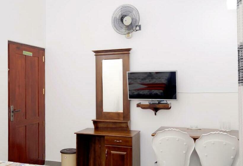 ホテル Ranmal Airport Transit