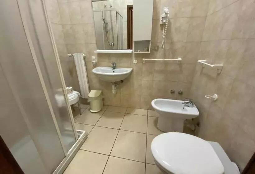 پانسیون Casa Per Ferie Sant'anna