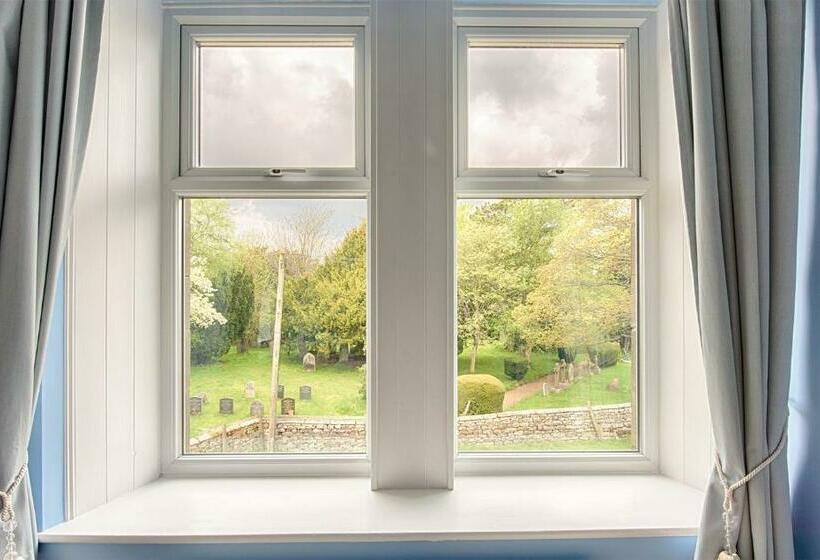 بنسيون Halmer Grange Guest House