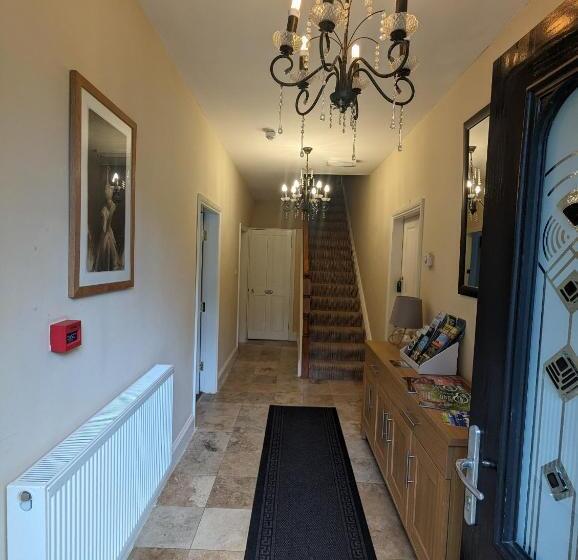 بنسيون Halmer Grange Guest House