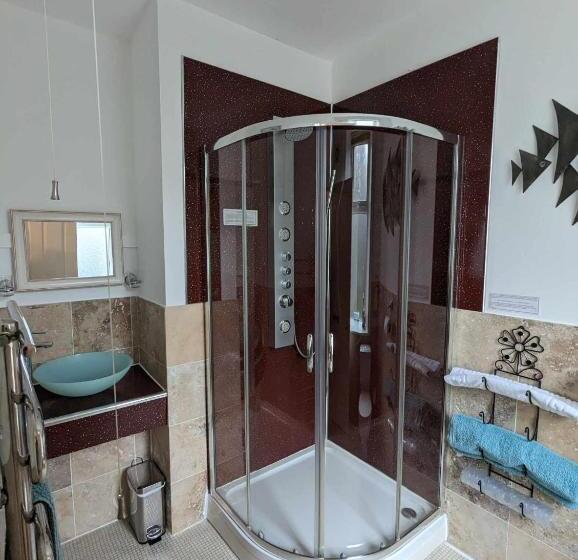 بنسيون Halmer Grange Guest House