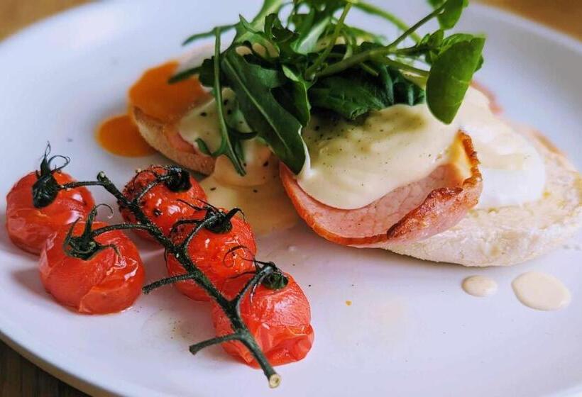 بنسيون Halmer Grange Guest House