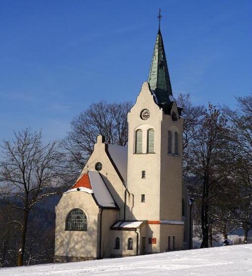 פנסיון Penzion V Kolonce